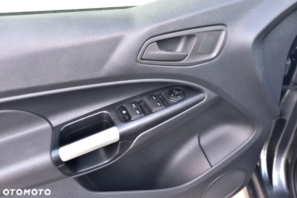 Ford Tourneo Connect 1.5TDCi Trend - 24