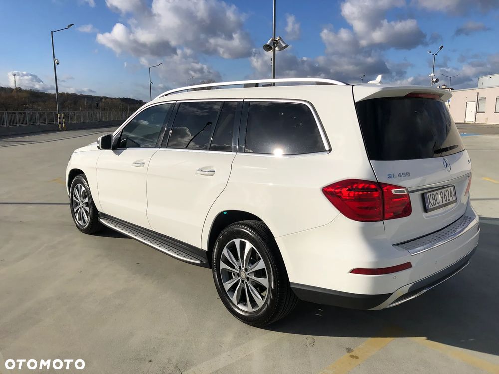 Mercedes-Benz GL 400 4Matic 7G-TRONIC - 16