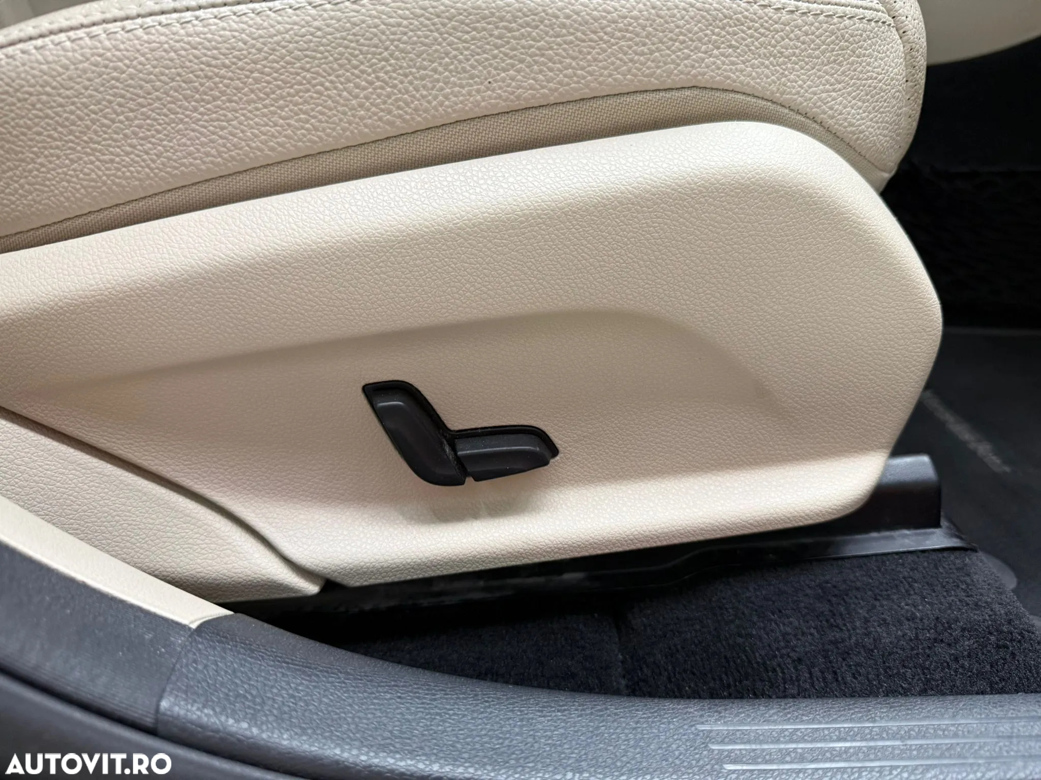 Mercedes-Benz GLC 250 4MATIC - 22