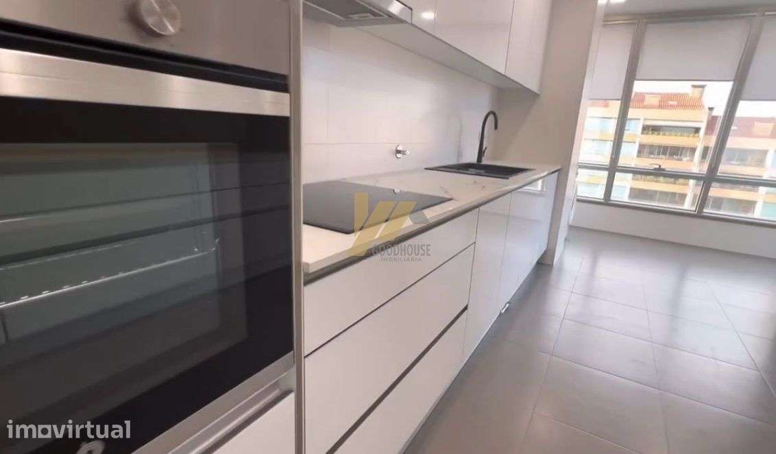 Apartamento T3 duplex em condomínio fechado com piscina - Grande imagem: 5/26