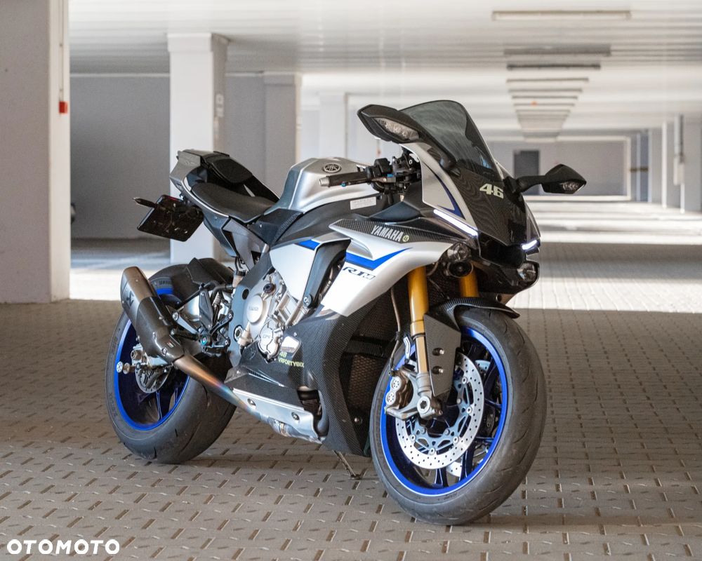 Yamaha YZF - 2