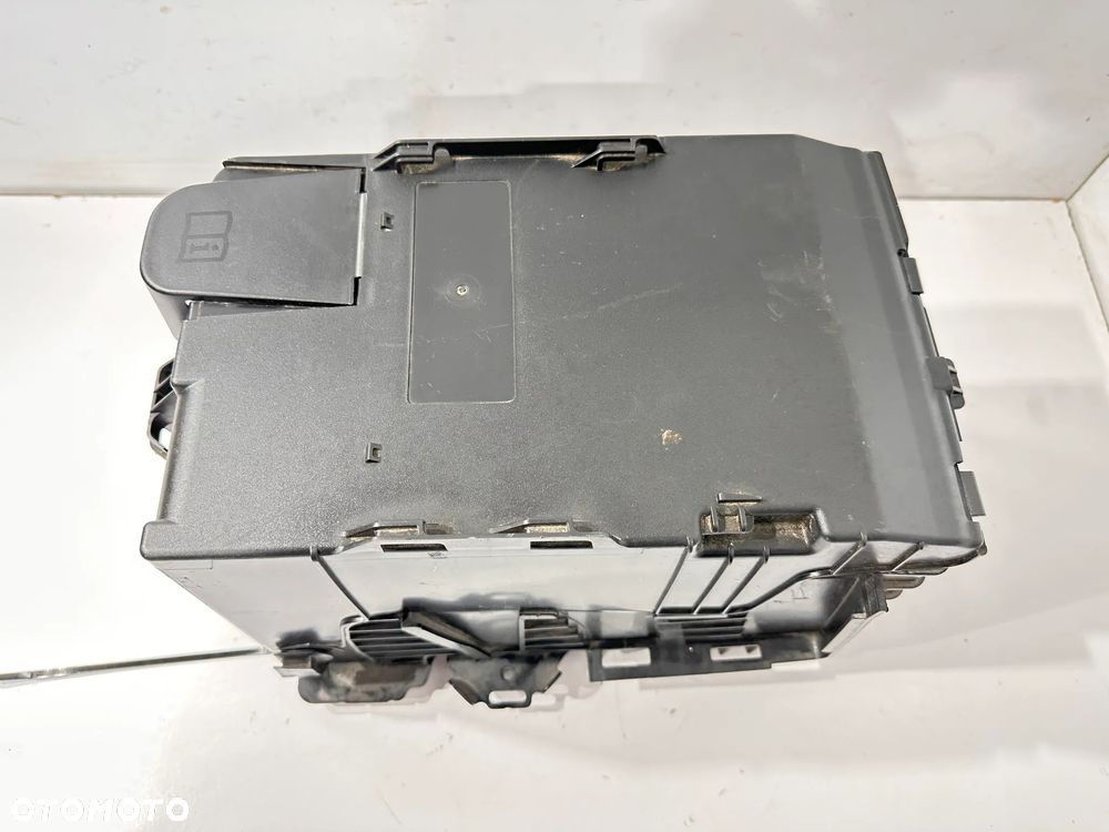 Obudowa akumulatora Opel Crossland X 20r. 1.5 CDTI - 4
