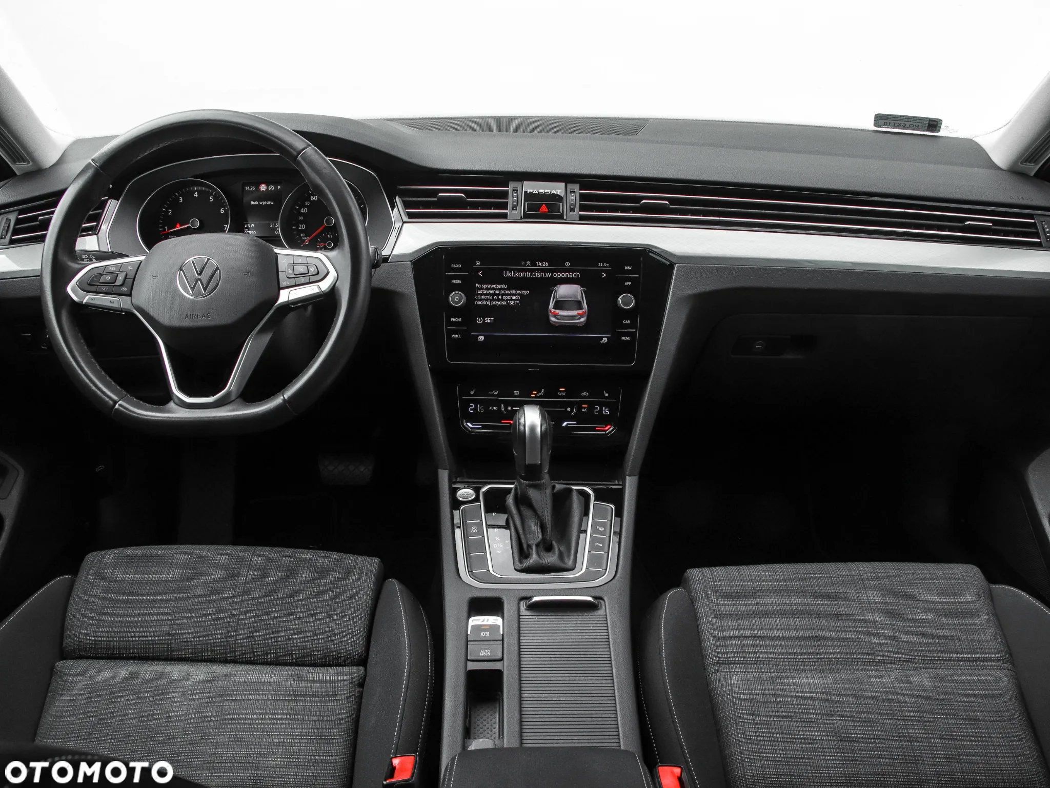 Volkswagen Passat 2.0 TSI Business DSG - 13