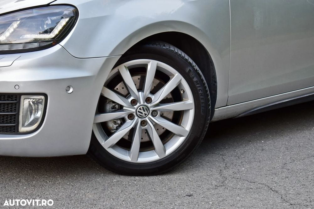 Volkswagen Golf 2.0 TDI DPF GTD - 12