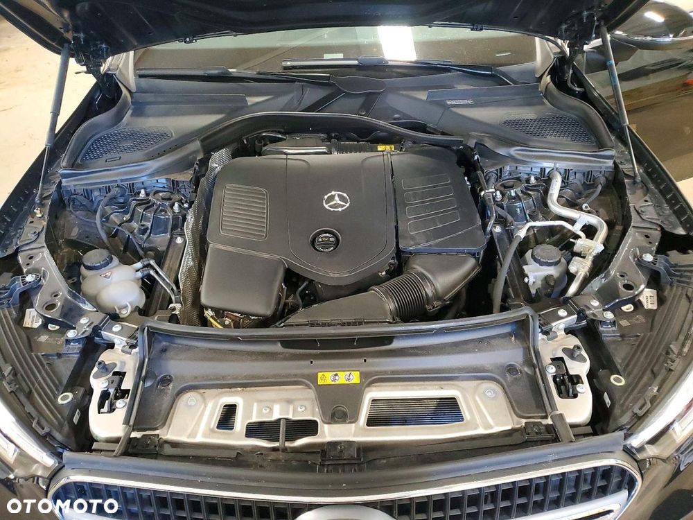 Mercedes-Benz GLC 300 mHEV 4-Matic AMG Line - 11