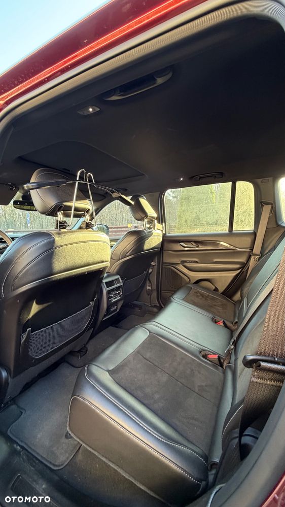 Jeep Grand Cherokee - 7