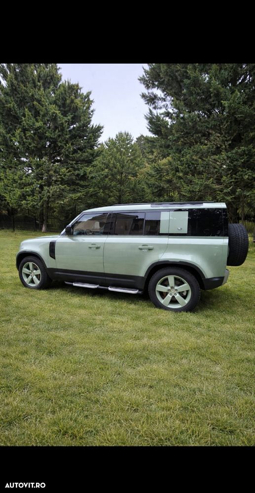 Land Rover Defender - 2