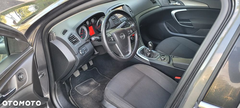 Opel Insignia 2.0 CDTI - 7