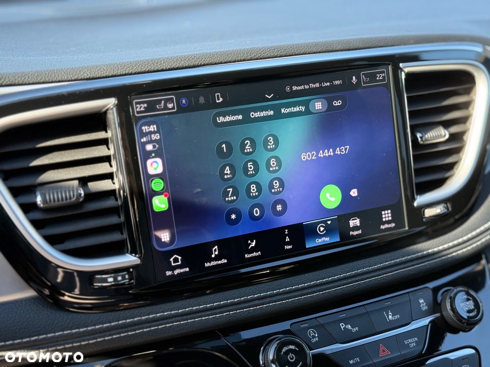Chrysler Pacifica - 14