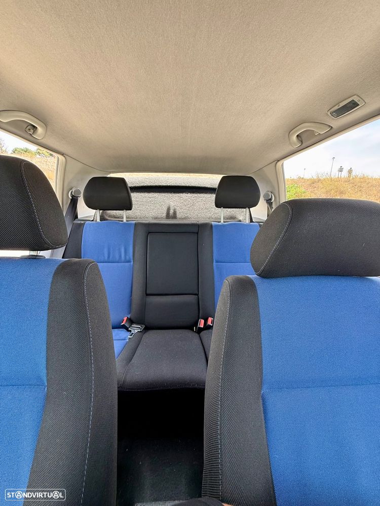 VW Golf 1.9 TDi Highline - 11