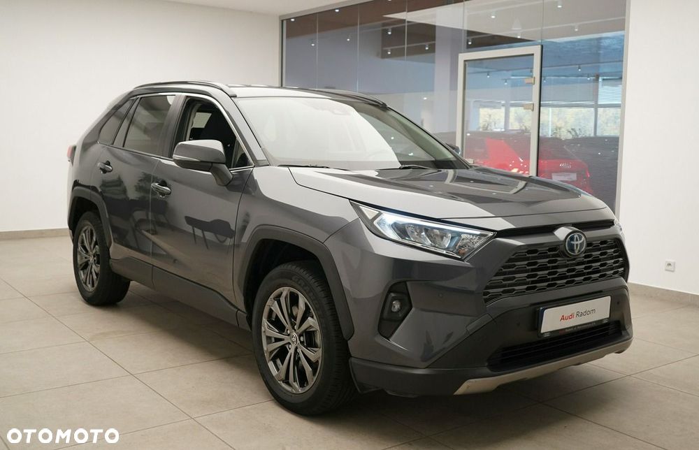 Toyota RAV4 - 7