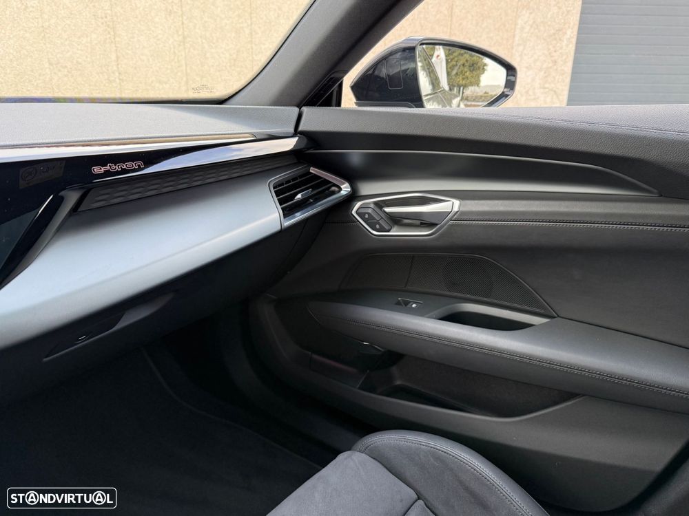 Audi e-tron GT quattro - 22