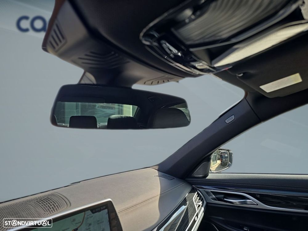BMW 730 d Auto - 32