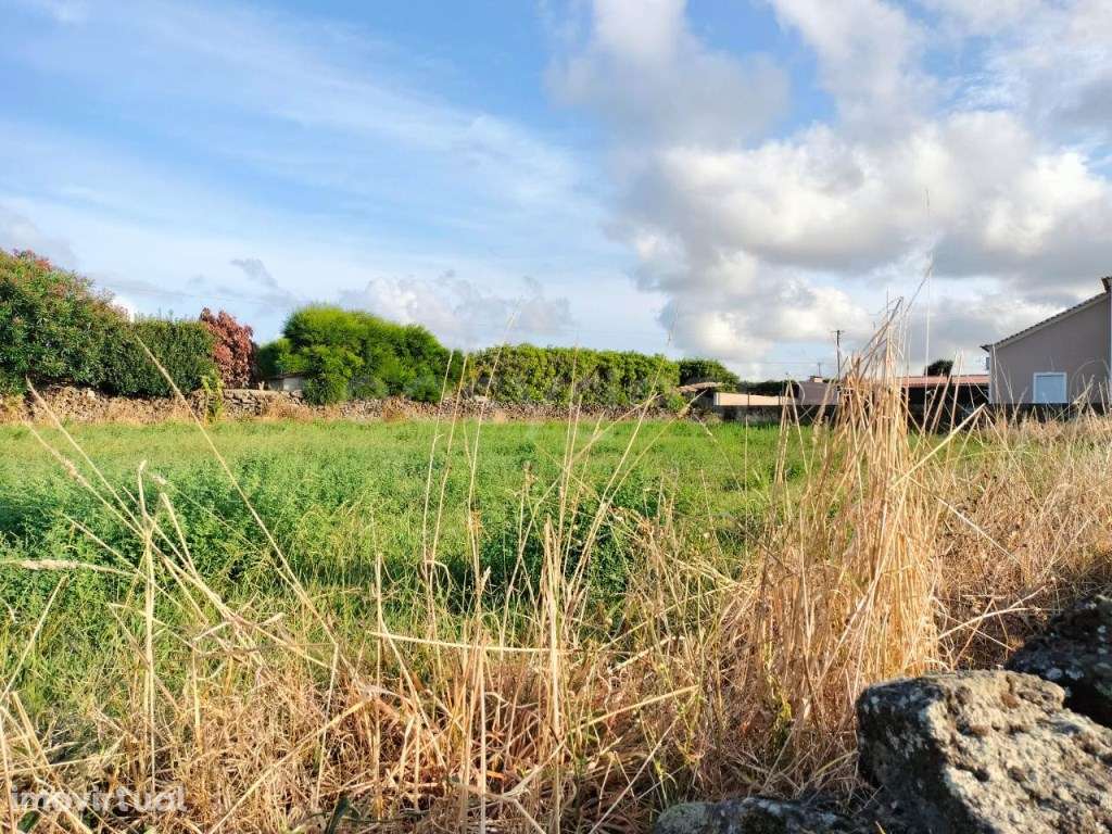 Invista em Vila das Lajes: Terreno à Venda com Bons Acessos - Grande imagem: 3/15