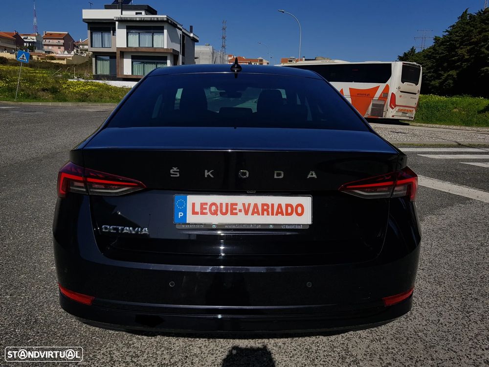 Skoda Octavia 2.0 TDI Style - 7
