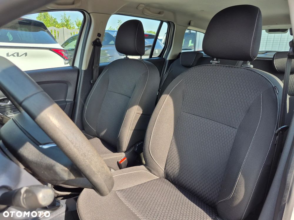 Dacia Logan 0.9 TCe Laureate S&S - 13