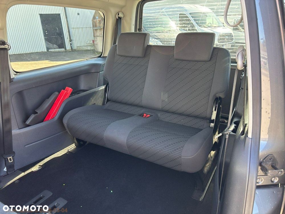 Volkswagen Caddy - 12