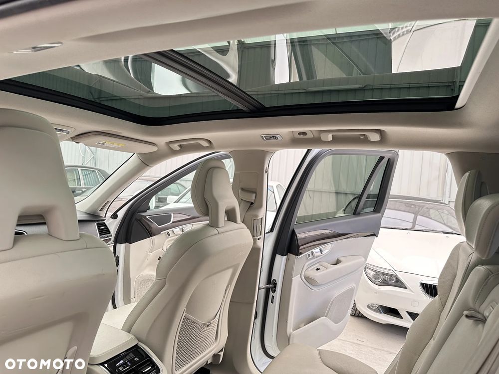 Volvo XC 90 T6 AWD Inscription 7os - 5