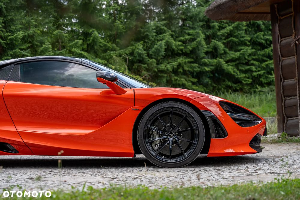 McLaren 720S Spider Performance - 10