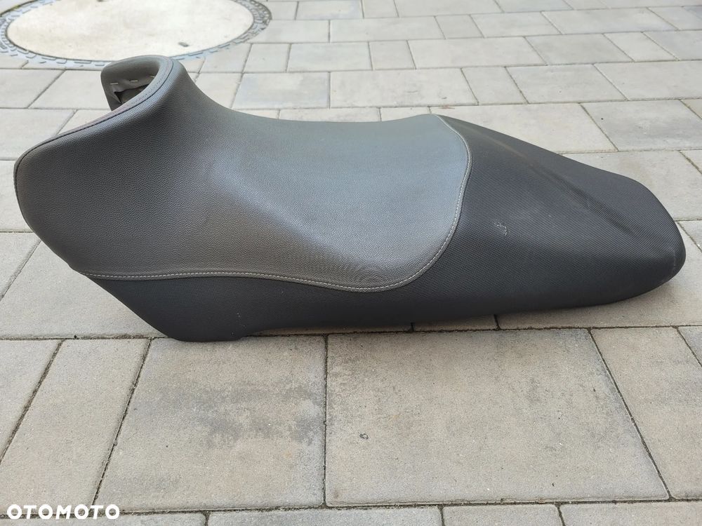 Kanapa, fotel, siedzenie Moto Guzzi Breva 750 - 2