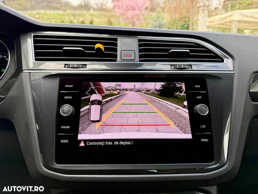 Volkswagen Tiguan 2.0 TDI SCR DSG - 19