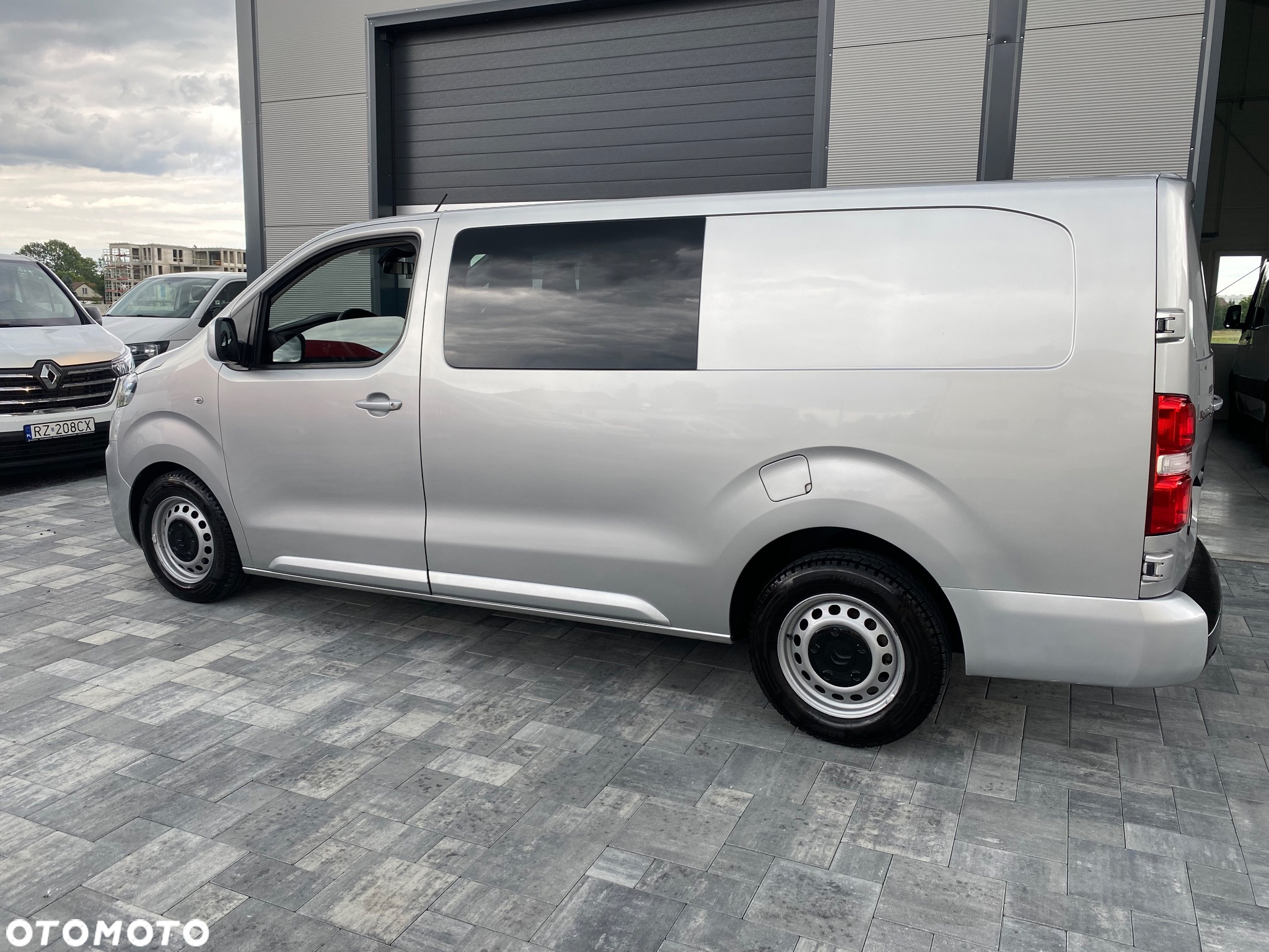 Peugeot Expert BRYGADOWY 6-osobowy max długi, Zakupiony w salonie w Rzeszowie - 33