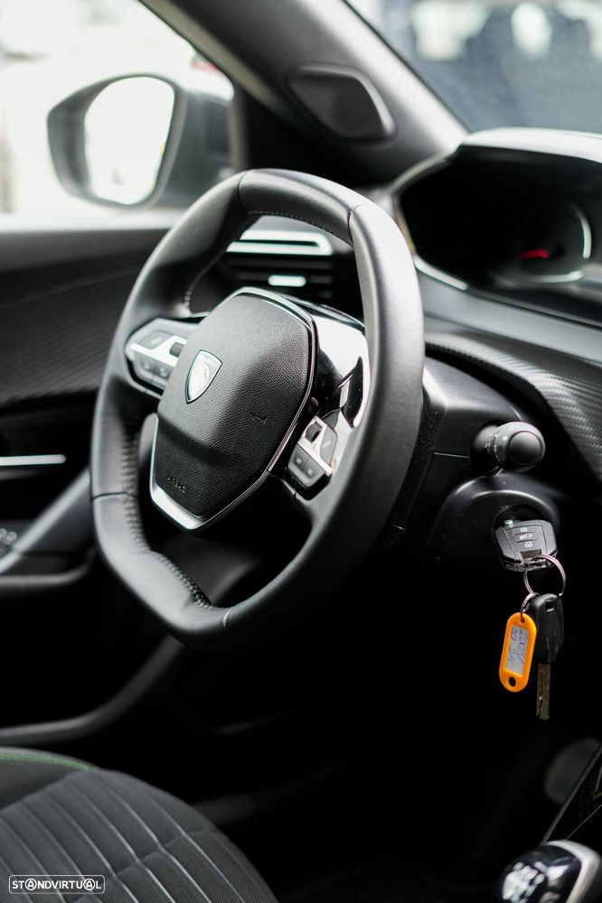 Peugeot 2008 PureTech 100 Active - 9