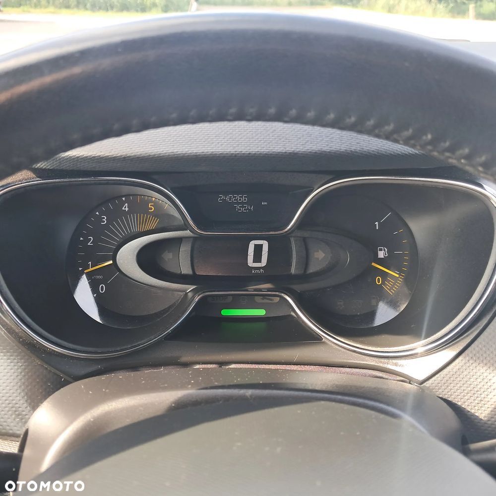 Renault Captur 1.5 dCi Energy Intens - 8