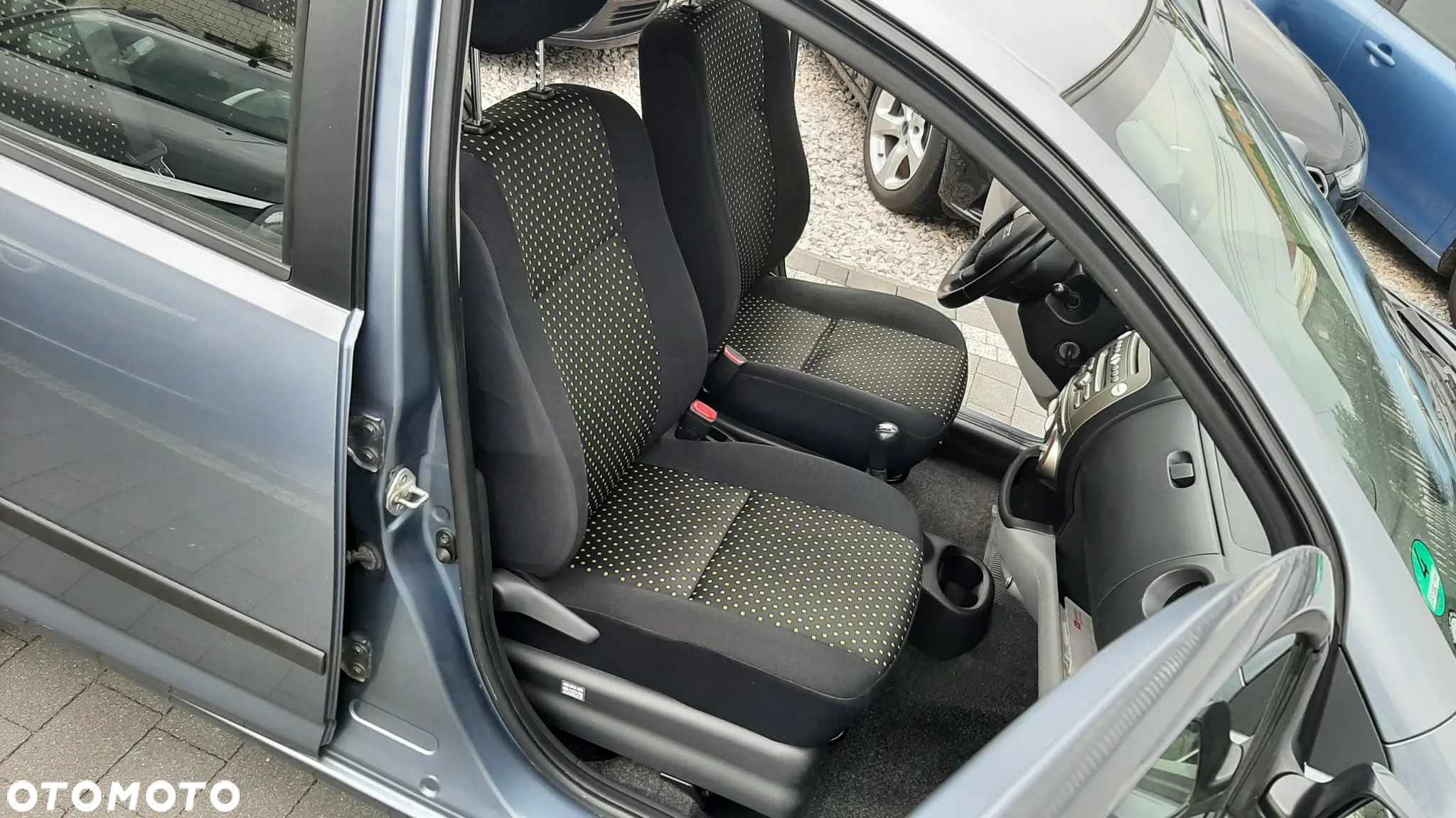 Daihatsu Sirion 1.3 - 14