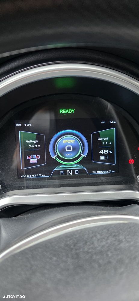 Aixam Crossline - 10