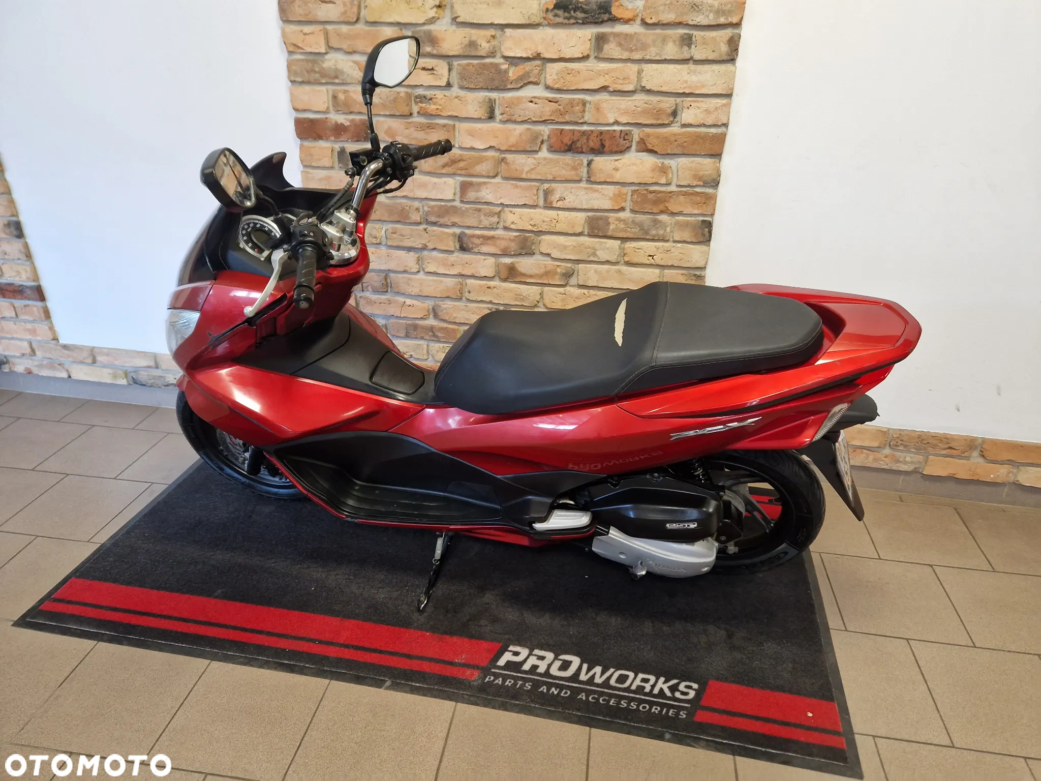 Honda PCX - 7