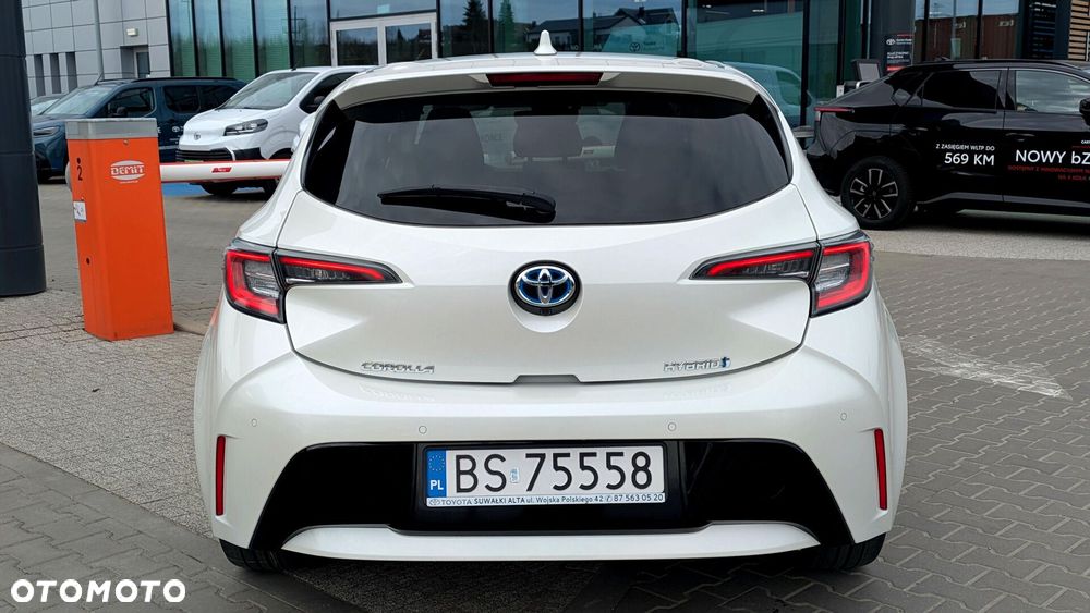 Toyota Corolla 1.8 Hybrid Comfort - 5