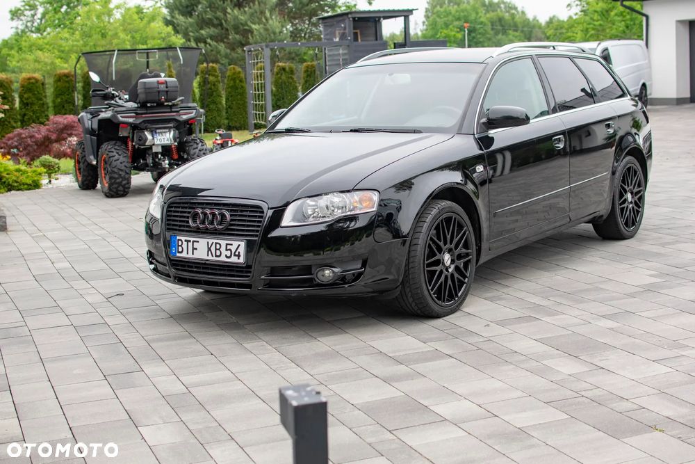 Audi A4 Avant - 27