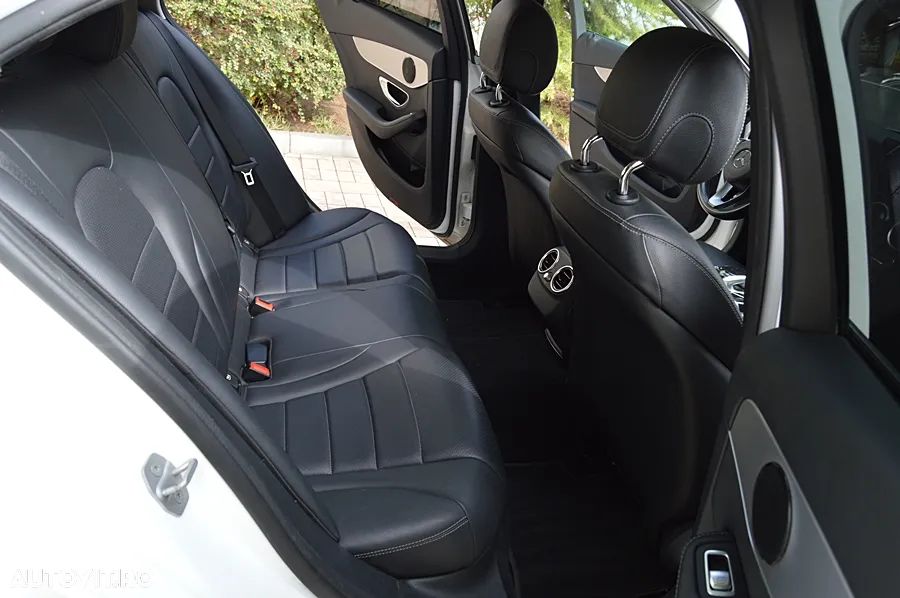 Mercedes-Benz C 250 (BlueTEC) d 4Matic 7G-TRONIC - 6