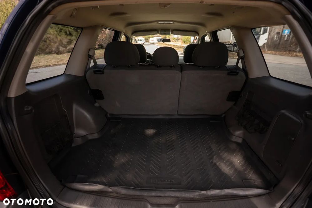 Mazda Tribute 4x4 Adventure Comfort - 31