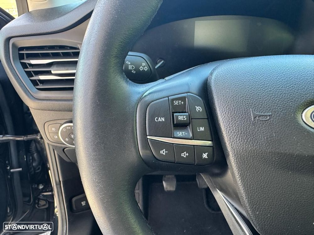 Ford Focus SW 1.5 TDCi EcoBlue Titanium - 11