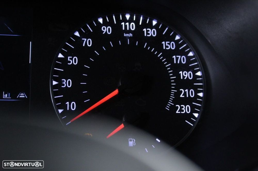 Renault Clio 1.0 TCe Evolution - 27