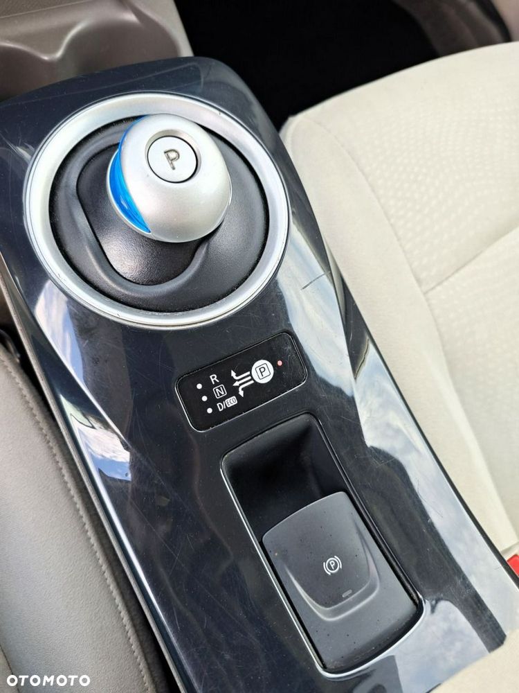 Nissan Leaf - 15