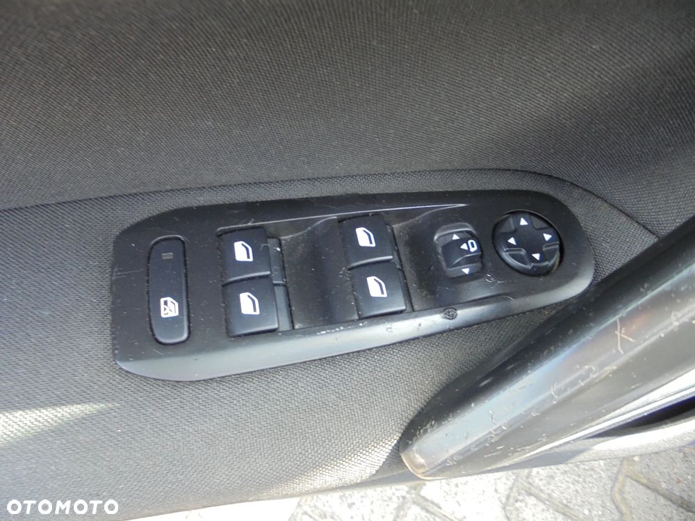 Peugeot 308 SW BlueHDi 150 Automatik Stop & Start Allure - 8