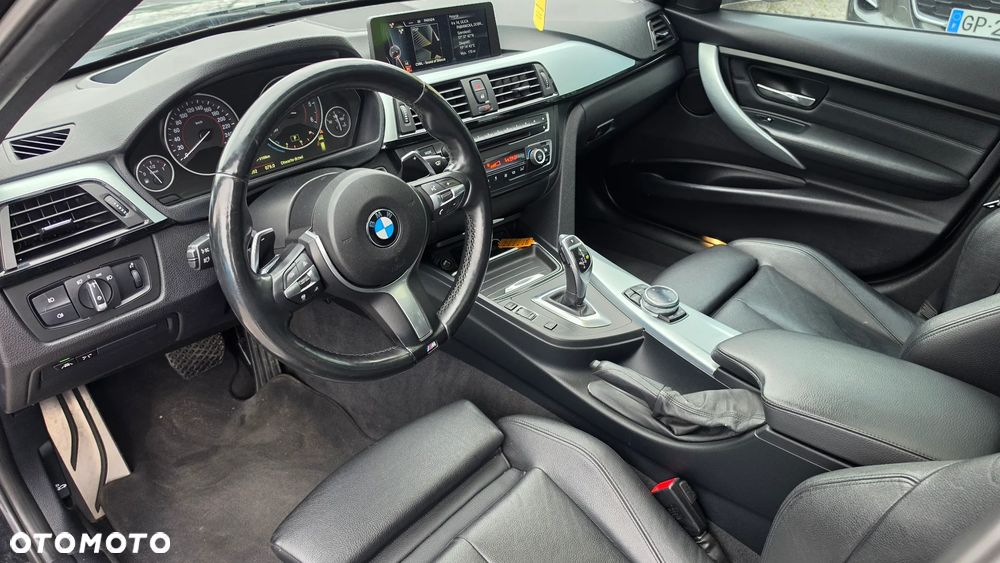 BMW Seria 3 335d xDrive Sport-Aut Sport Line - 12