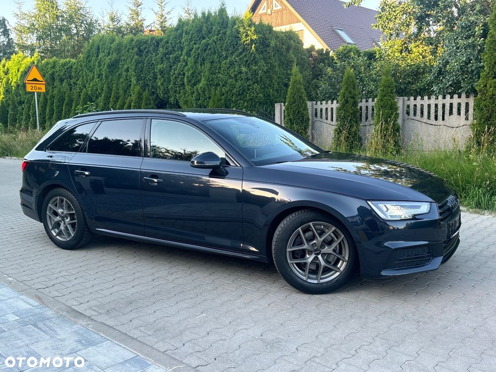 Audi A4 Avant 2.0 TDI ultra S tronic sport - 16