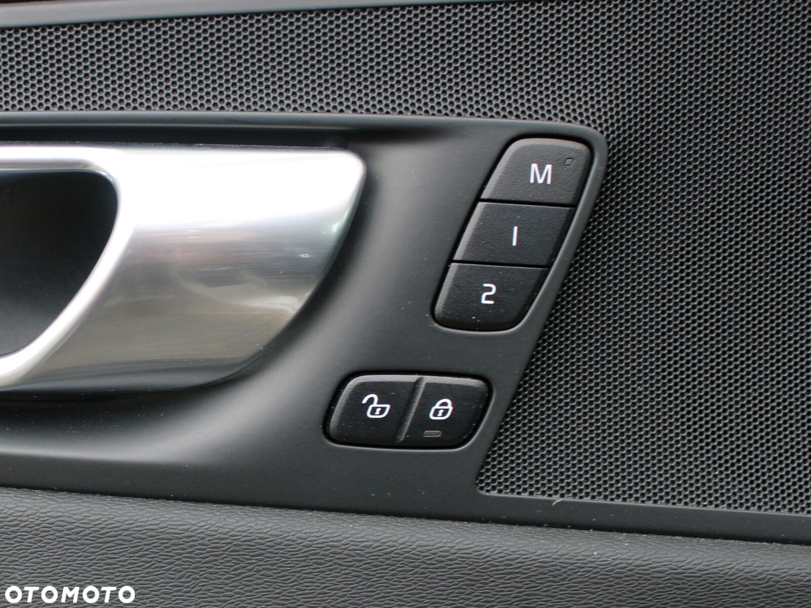Volvo XC 60 - 26
