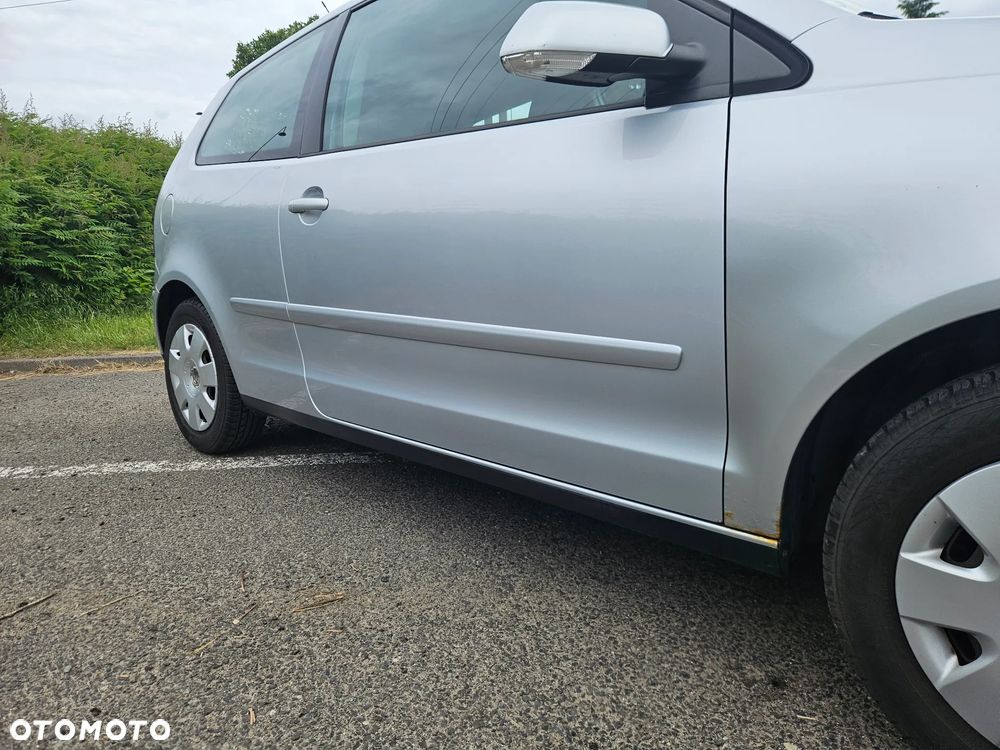 Volkswagen Polo 1.4 16V Comfortline - 8