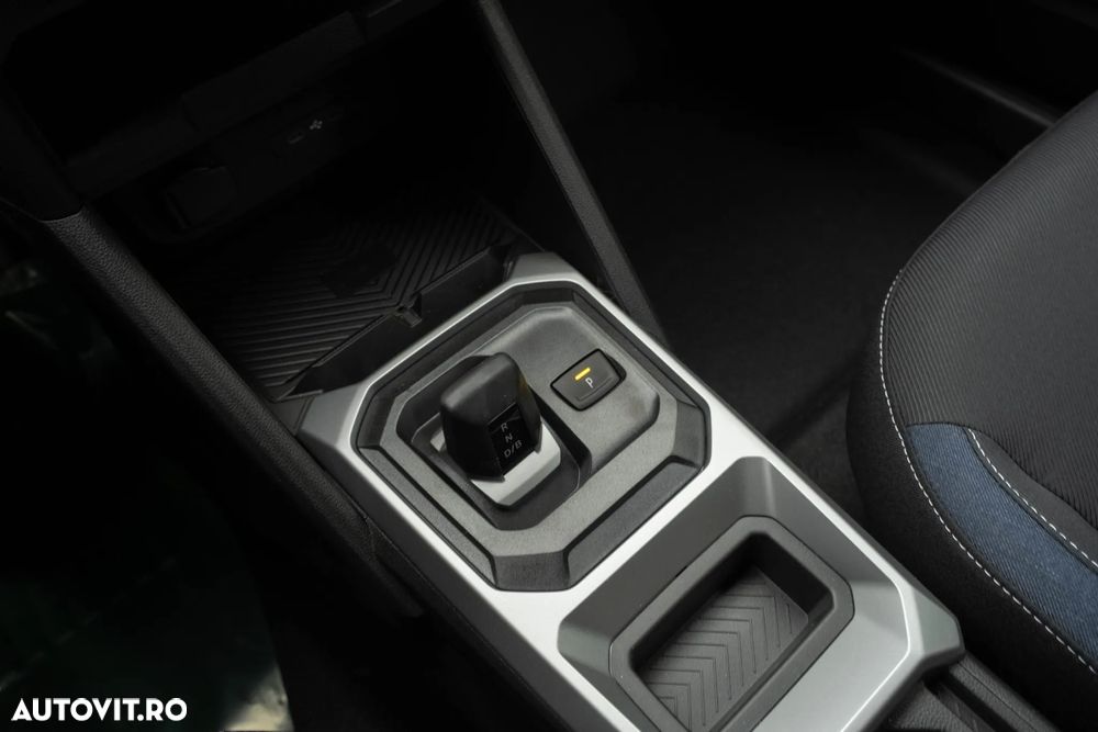 Dacia Duster 140 Journey - 11