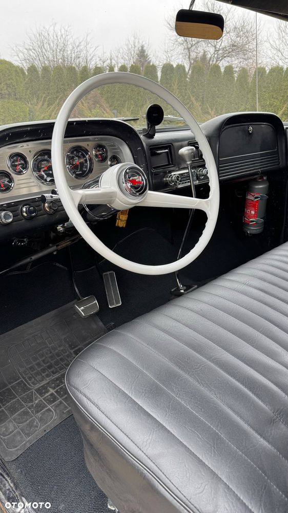 Chevrolet C-10 - 33