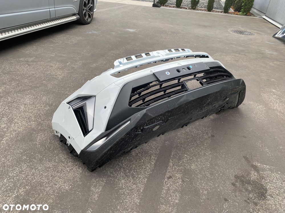 RENAULT CAPTUR II 2 lift SYMBIOZ E-tech ZDERZAK PRZEDNI PRZÓD E TECH + DRL PRAWY