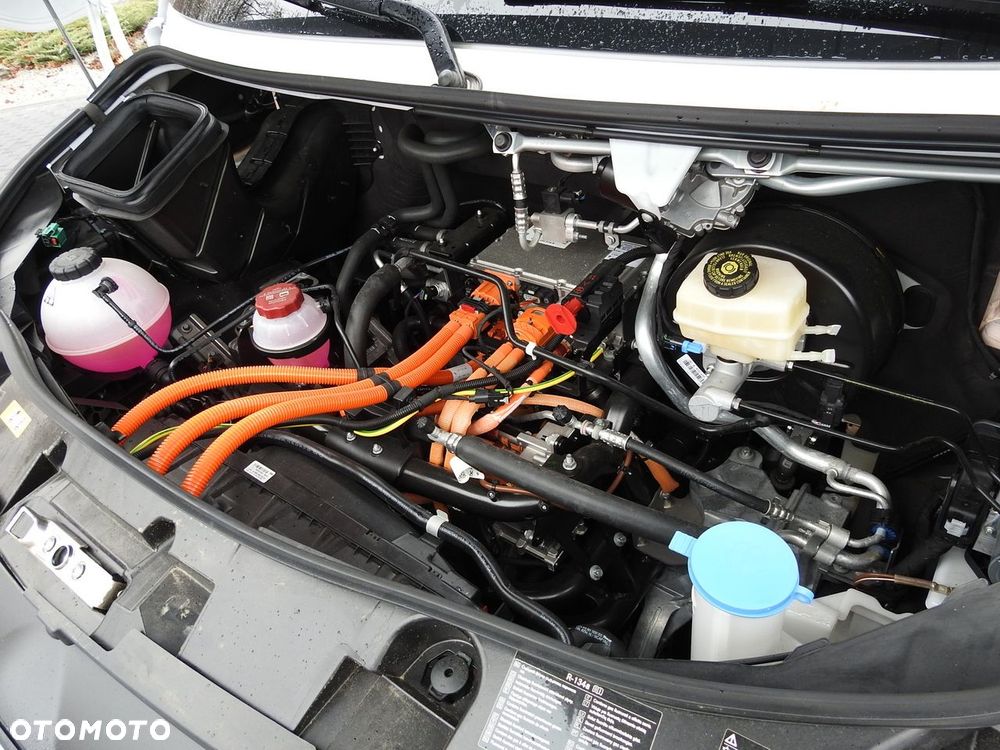 Mercedes-Benz ESPRINTER NOWY ELEKTRYCZNY FURGON AUTOMAT  GWARANCJA  95KM - 24