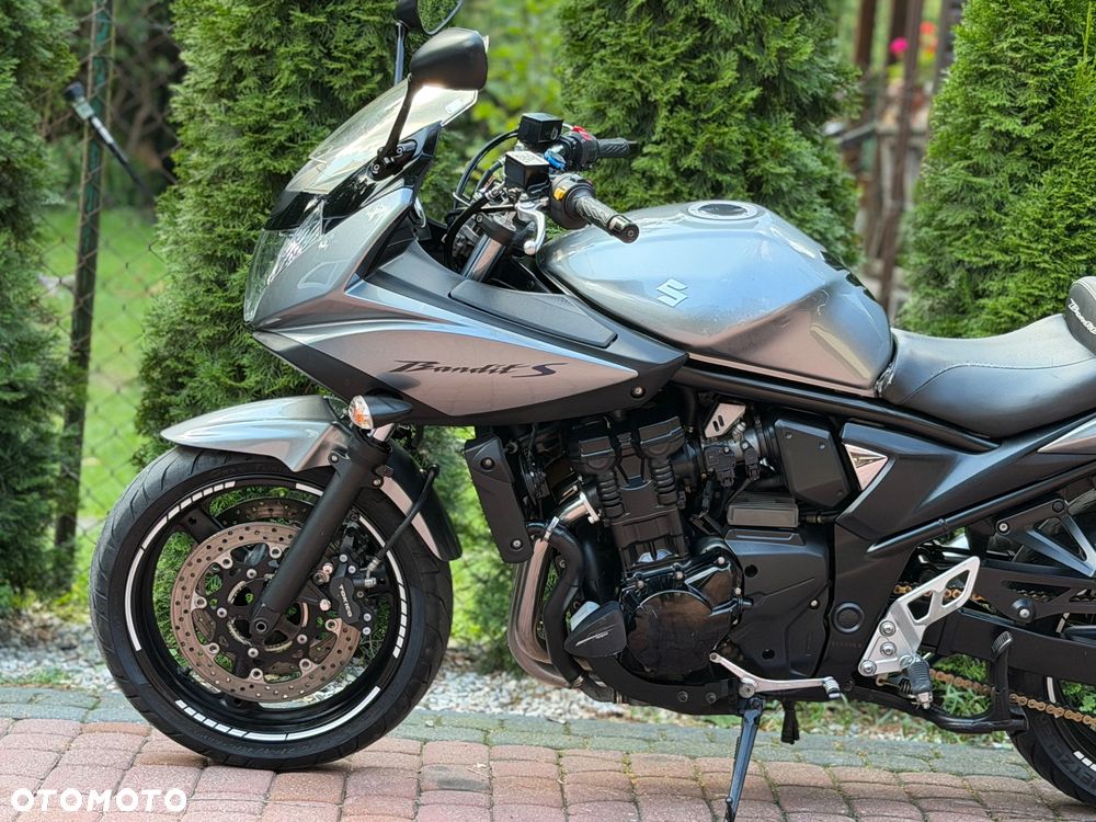 Suzuki Bandit - 19