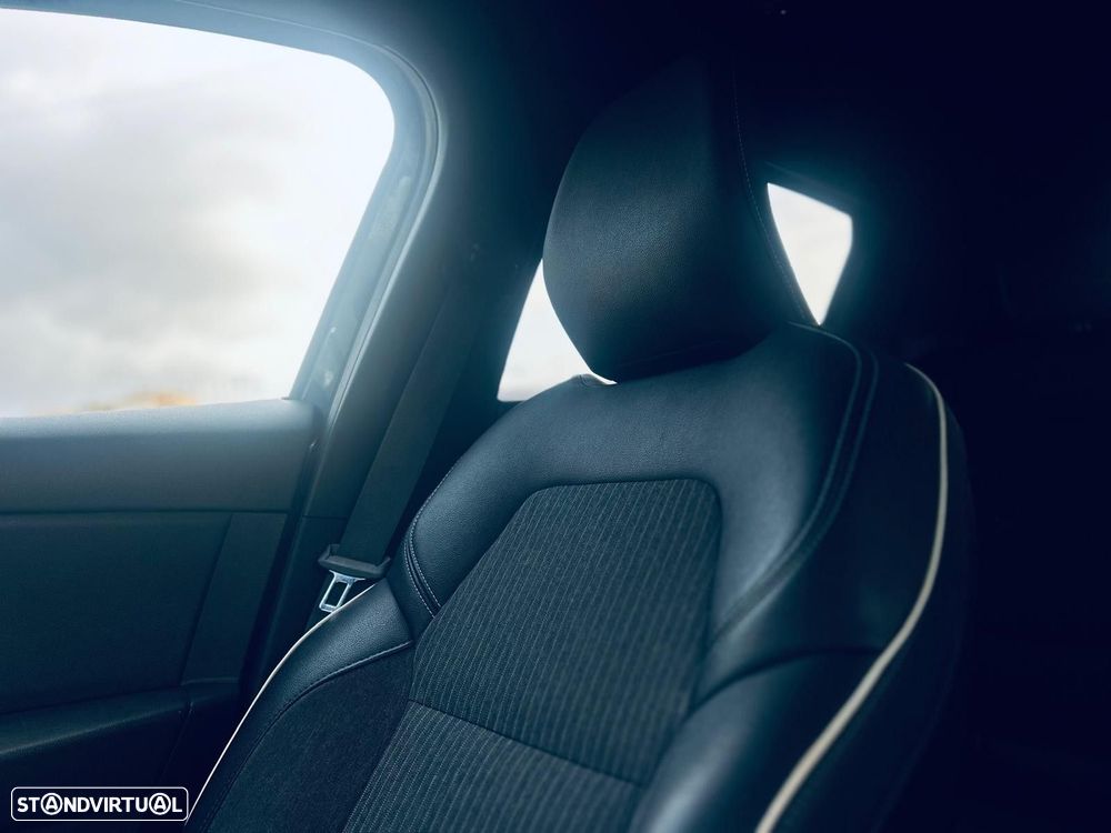 Renault Clio 1.0 TCe Intens - 31