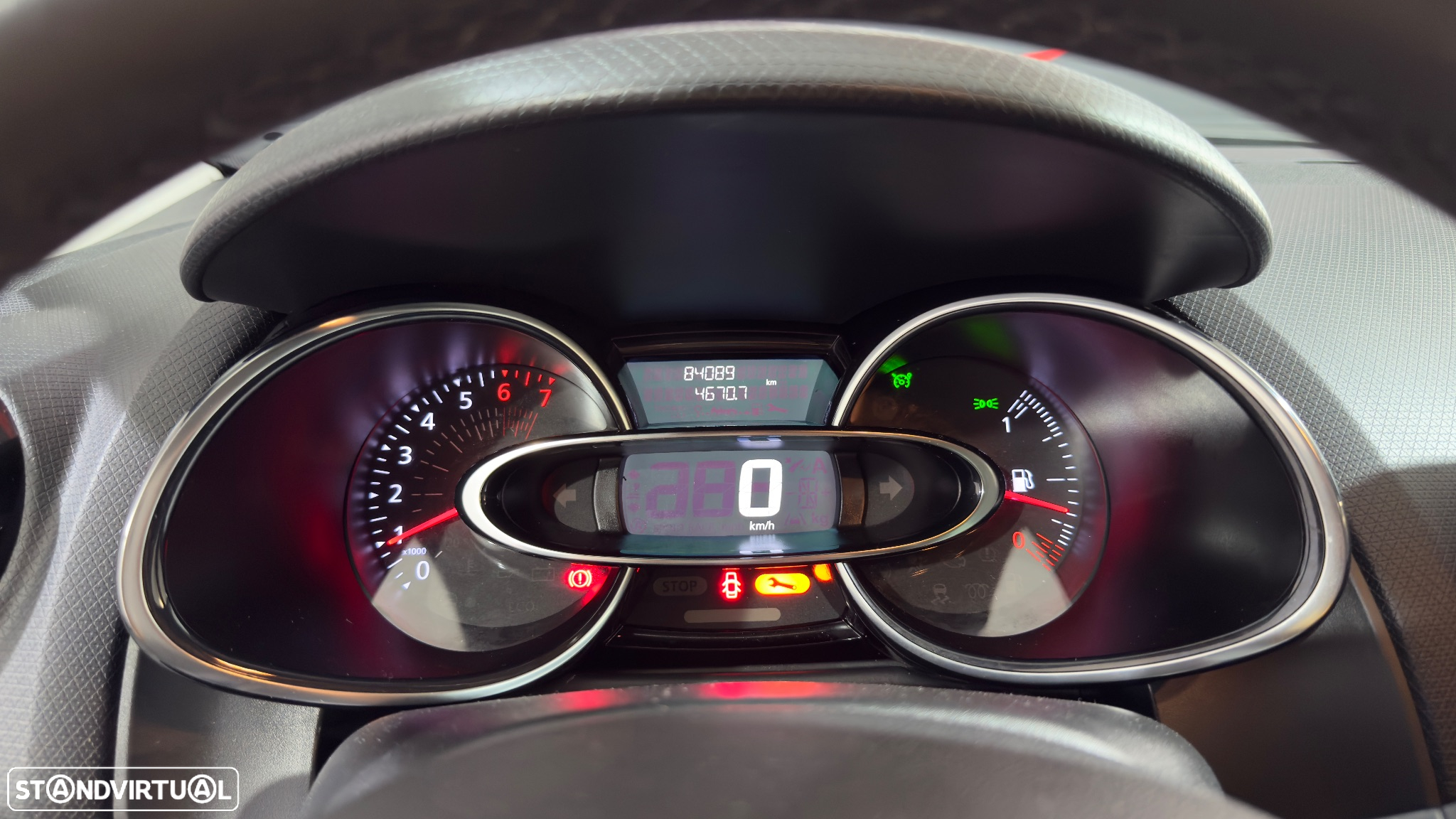 Renault Clio 0.9 TCe Limited Edition - 17